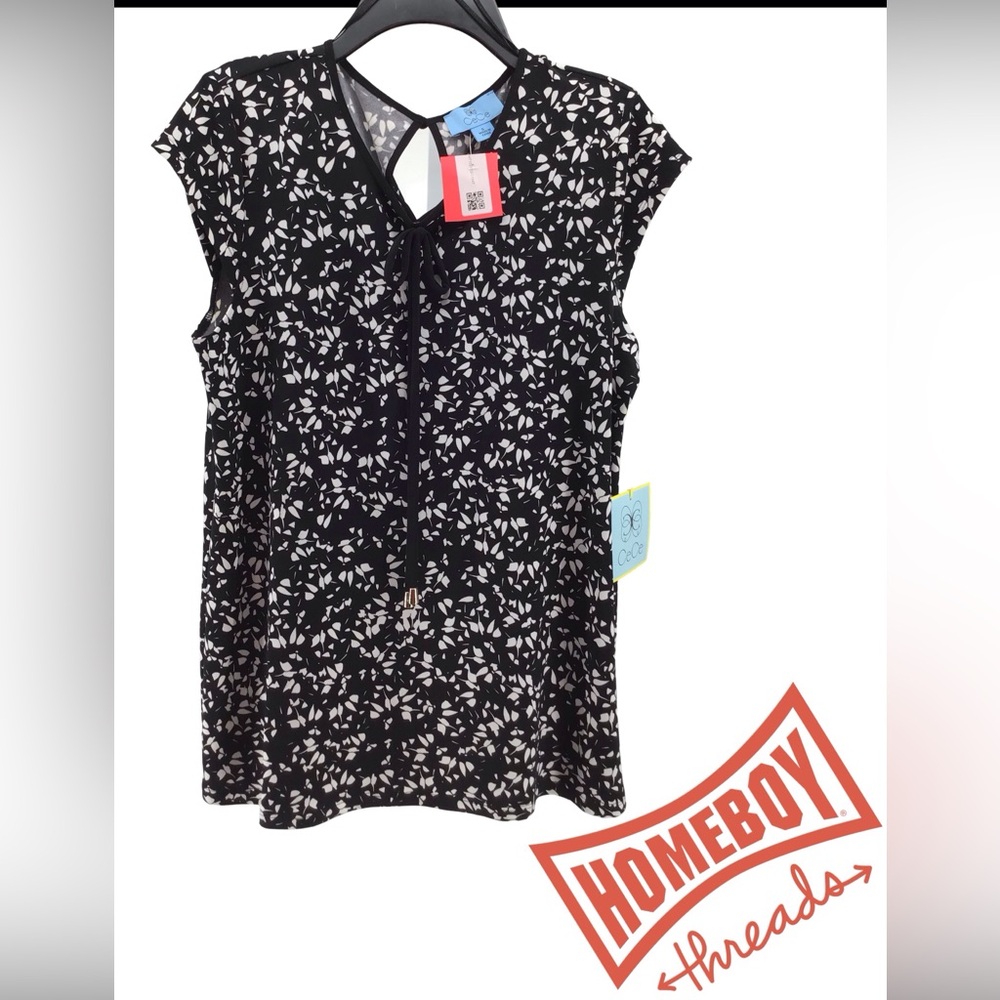 CeCe Black and White Floral Blouse